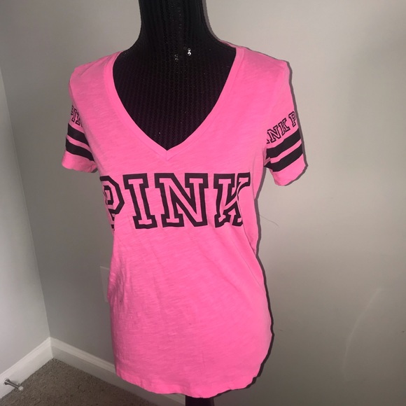 Pink tee - Picture 2 of 3